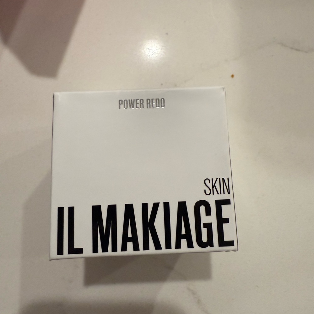 IL MAKIAGE Power Redo Skin